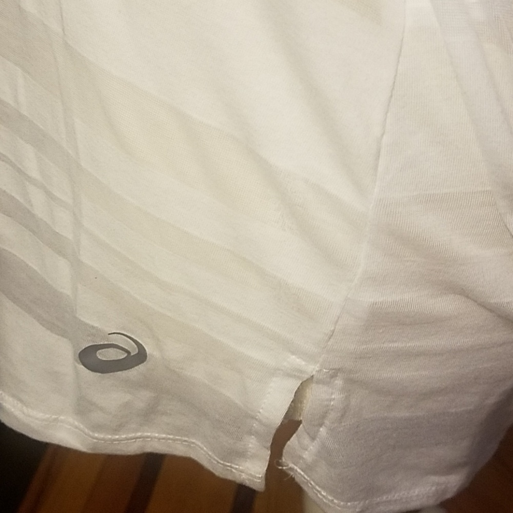 Asics Tank - Picture 3 of 3